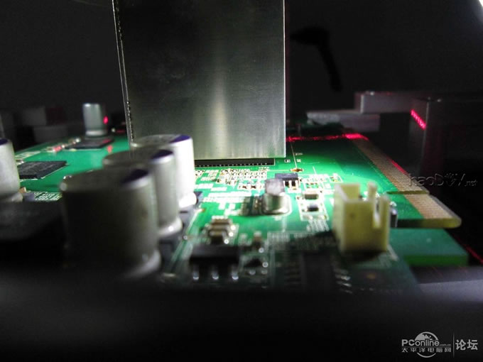 点击查看原图  第一次折腾BGA大焊台,难得一见的神物!==