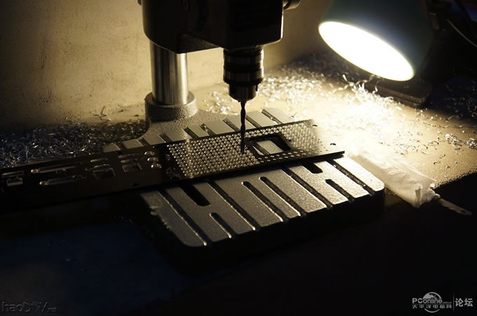 点击查看原图 DIY终极小机箱电脑主机~~