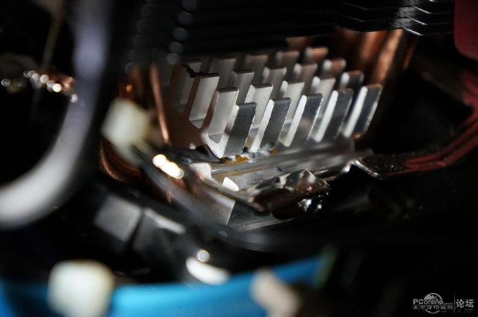 点击查看原图 DIY终极小机箱电脑主机~~