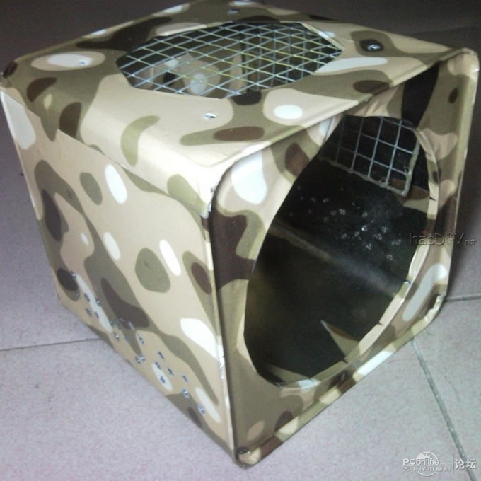 点击查看原图 软硬大改T5710瘦客户机,废旧饼罐改造电脑机箱,30W节能迷彩下载