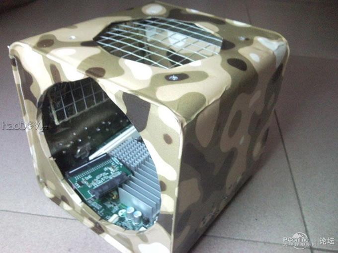 点击查看原图 软硬大改T5710瘦客户机,废旧饼罐改造电脑机箱,30W节能迷彩下载