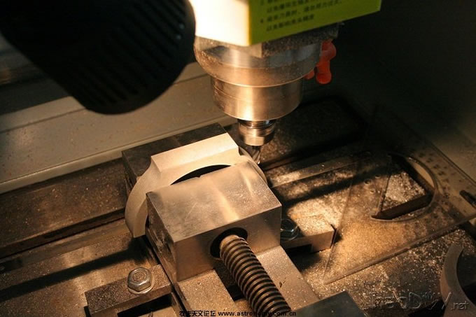 7.jpg 新手学做天文望远镜、电动跟踪及相机改装