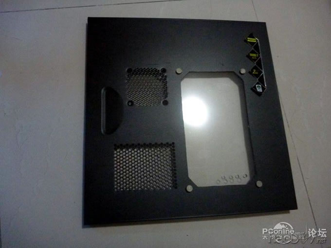 点击查看原图 电源上翻~走线~铝合金~亚克力~荧光透明电脑主机机箱