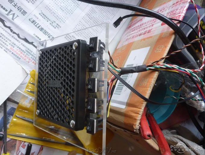 点击查看原图 电源上翻~走线~铝合金~亚克力~荧光透明电脑主机机箱