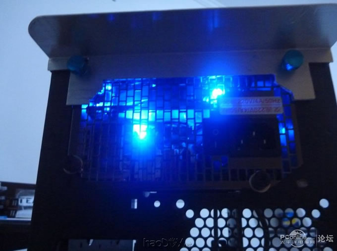 点击查看原图 电源上翻~走线~铝合金~亚克力~荧光透明电脑主机机箱