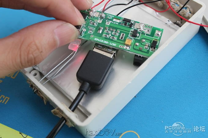 µã»÷²é¿´Ôͼ DIYСÐÍÌ«ÑôÄÜµç³Ø°å³äµçÕ¾