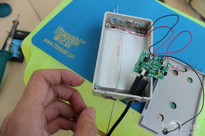 µã»÷²é¿´Ôͼ DIYСÐÍÌ«ÑôÄÜµç³Ø°å³äµçÕ¾