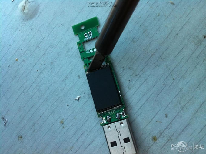 点击查看原图 制作U盘 DIY 纯手工 市面上的山寨U盘就是这样出世的