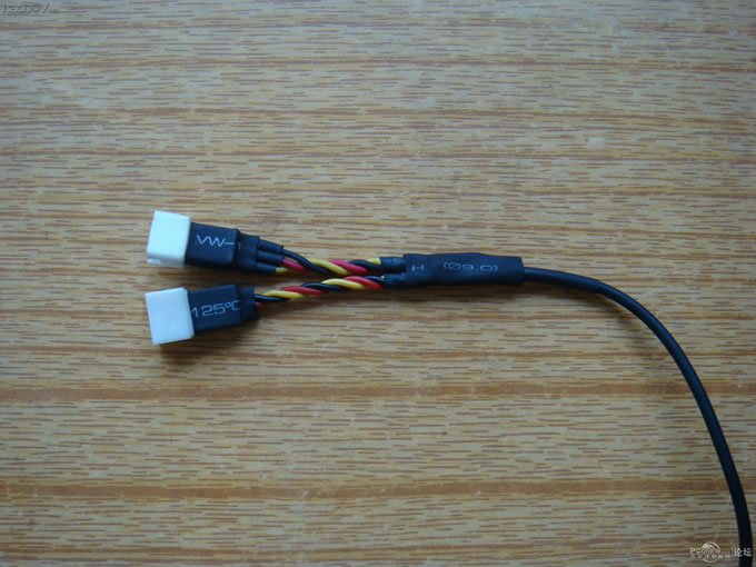 点击查看原图 为了让网络更稳定 我决定为moden和路由器加强散热器架