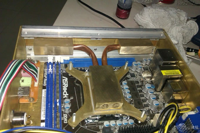 点击查看原图 DIY超MINI,零噪音HTPC 电脑