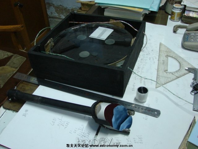 测试后,口径306焦距1726抛物面和焦距4毫米目镜以及平面副镜 自制12英寸口径木质构架天文望远镜