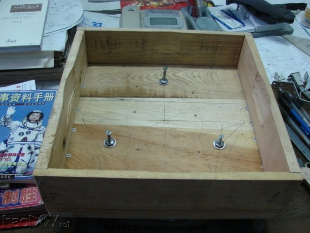 DSC01259.JPG 自制12英寸口径木质构架天文望远镜
