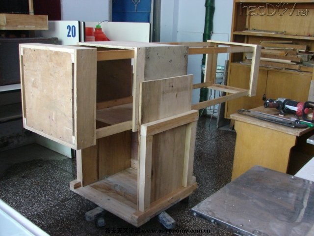 DSC01266.JPG 自制12英寸口径木质构架天文望远镜