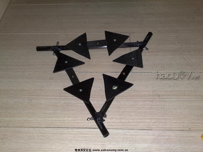 装好支撑板2.JPG 全衍架结构无遮挡牛顿反射式天文望远镜开工