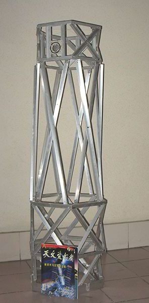 009.jpg 纯手工打造大牛顿反射式天文望远镜--X型镜筒DOB支架