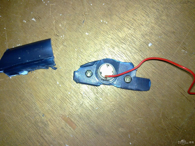 点击查看原图 零费用~给电脑简单地加上一个电话机钥匙开关