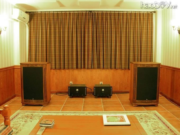 音乐的美,值得毕生追求---历时一年的新房间声学处理和系统调整 新房间声学处理和系统调整 家庭影院/试音室装修