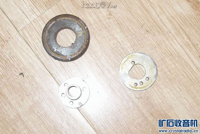 扬声器上拆的铁饼子 DIY一台简单实用的廉价蜂房绕线机