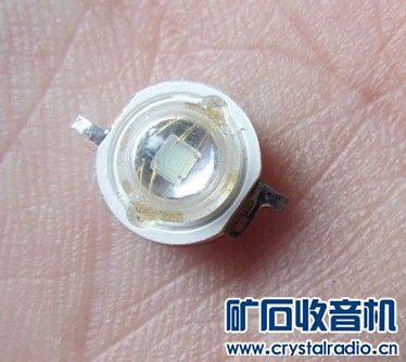 3.jpg 变废为宝,制作实用厨房LED照明灯