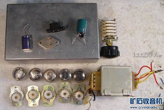 DSC01531.jpg 荧光管显示的维修收音机可调直流稳压器