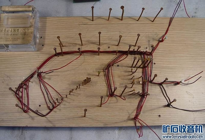 DSC02683.jpg 荧光管显示的维修收音机可调直流稳压器