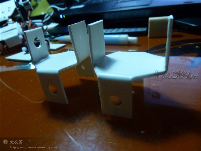 自制双足机器人