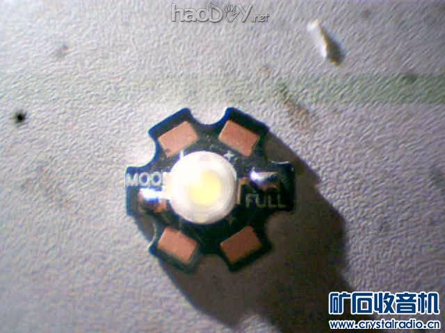 图片 004.jpg 报废手机电池DIY简易led手电