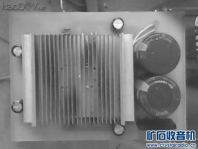 1.25V - 20V˫·ȶȿɵֱѹԴ