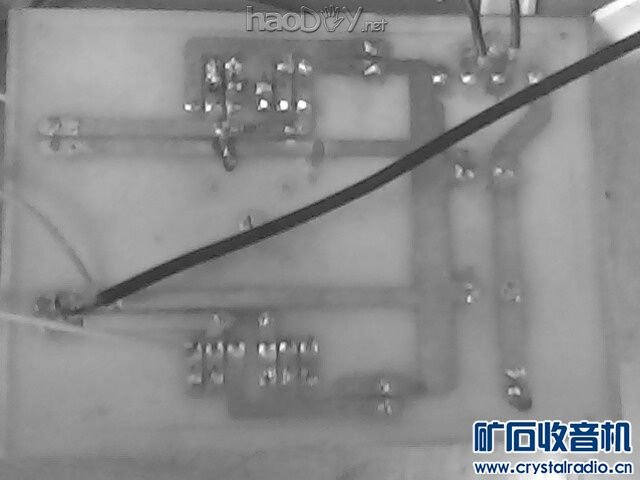 1.25V - 20V˫·ȶȿɵֱѹԴ