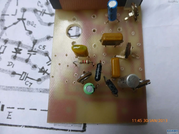 阻容都焊上1.jpg 两级高放低阻三管收音机