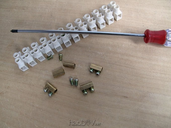 微型机器人系列-模拟计算机循线小车 附视频