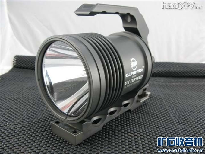 1003241331152102e792bffa09.jpg 我来第一帖DIY制作 HID钓鱼手提灯手电