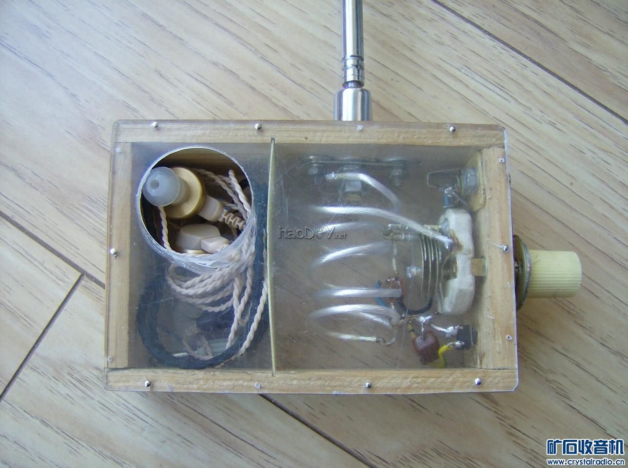 HPIM0696.JPG FM场效应管检波矿石收音机