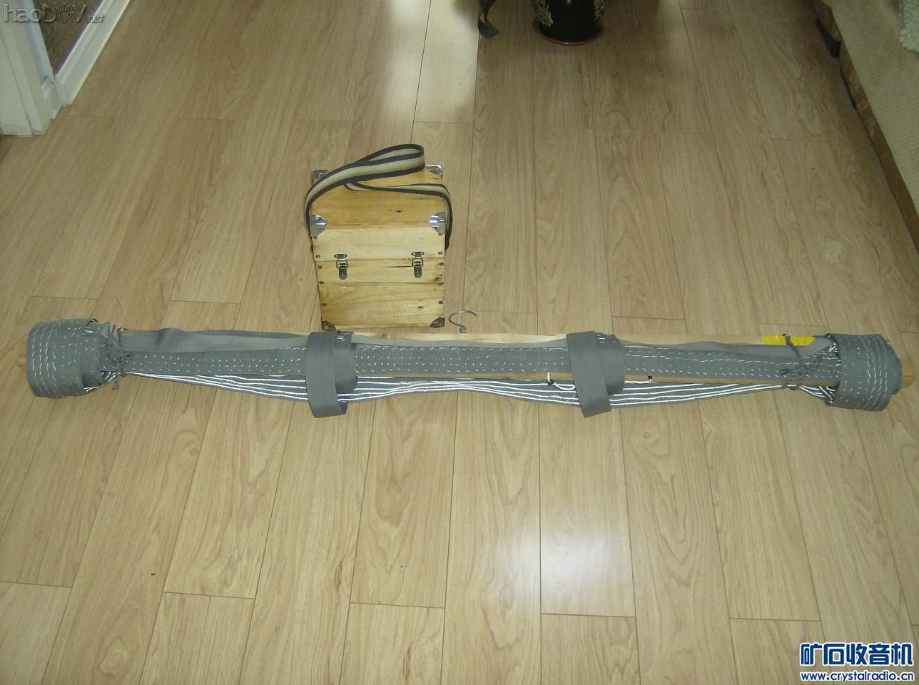 HPIM0675.JPG 画轴大环场效应管检波中波矿石收音机