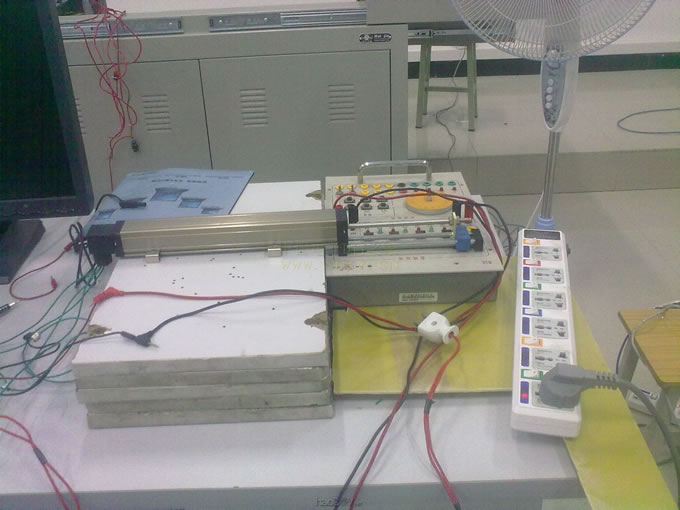 20120713421.jpg 20120713421.jpg