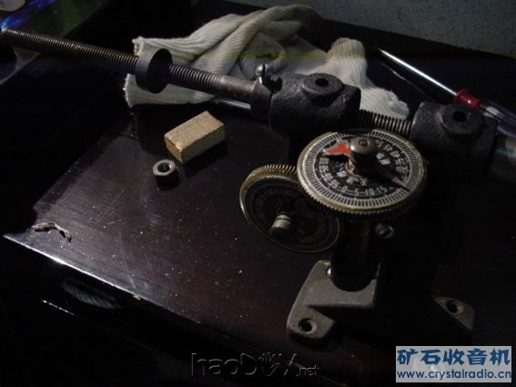 采用比较老式的绕线机绕制变压器 采用比较老式的绕线机绕制变压器