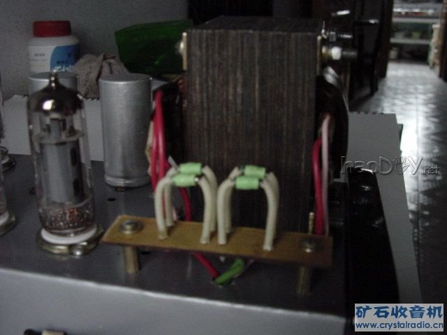 采用的晶体管桥式整流 采用的晶体管桥式整流