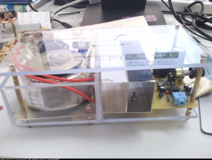 IMG_20120927_153251.jpg tda2030功放与自制玻璃音箱