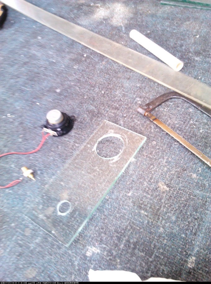 IMG_20120927_134831.jpg tda2030功放与自制玻璃音箱