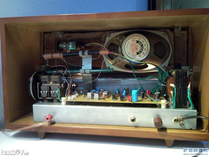 内部结构1.jpg diy一台收音机