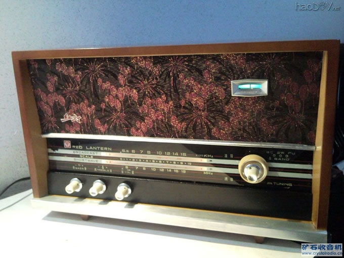 以假乱真的红灯机3.jpg 以假乱真的红灯机3.jpg