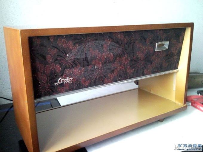 机壳面板安装2.jpg 机壳面板安装2.jpg