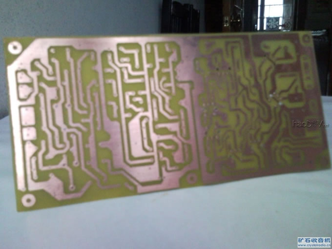 已用汽油擦洗干净的PCB.jpg 已用汽油擦洗干净的PCB.jpg