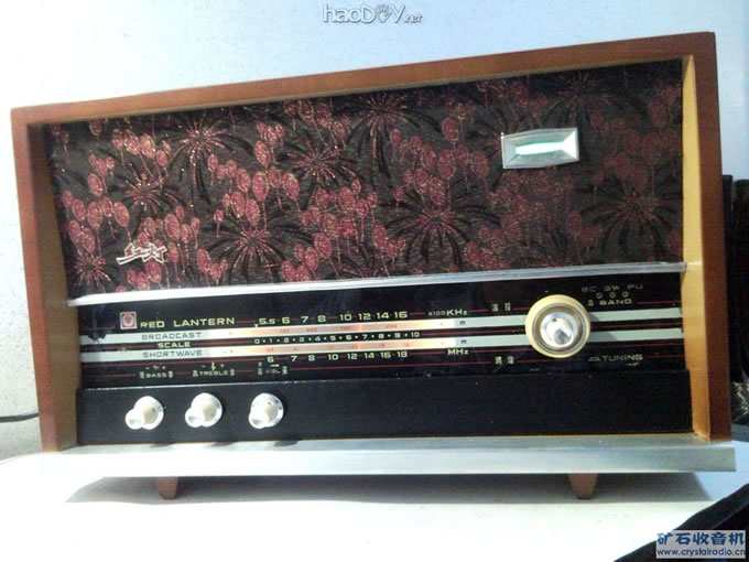 以假乱真的红灯机1.jpg 以假乱真的红灯机1.jpg