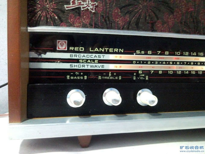 以假乱真的红灯机2.jpg 以假乱真的红灯机2.jpg