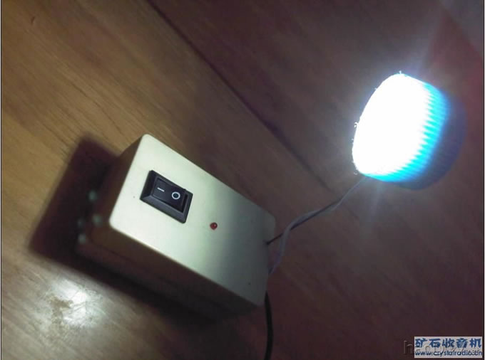 小灯4.JPG 小灯4.JPG