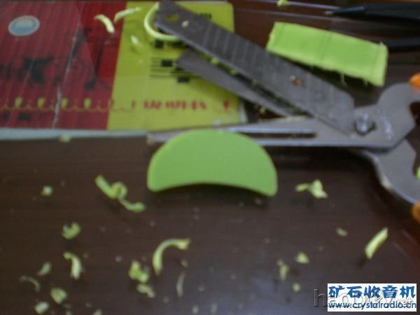 CIMG3864.JPG 用老元件和高仿元件制作的矿石收音机