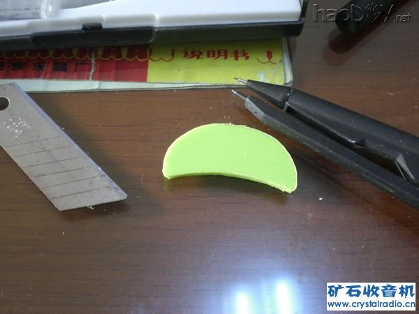 CIMG3876.JPG 用老元件和高仿元件制作的矿石收音机