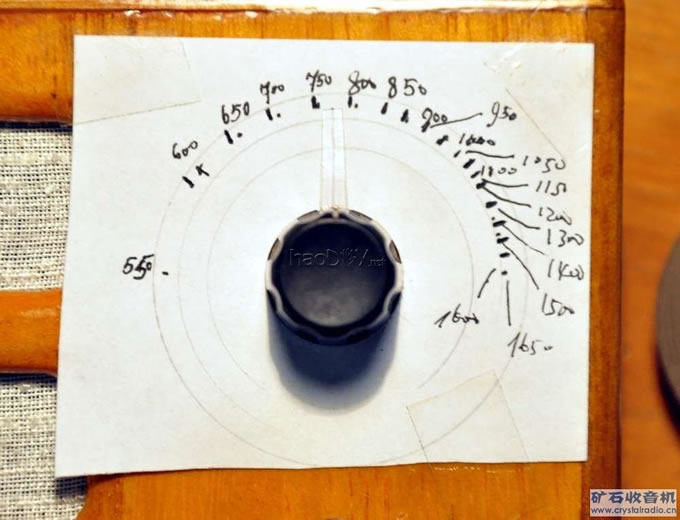 刻度位置.JPG 两管再生收音机