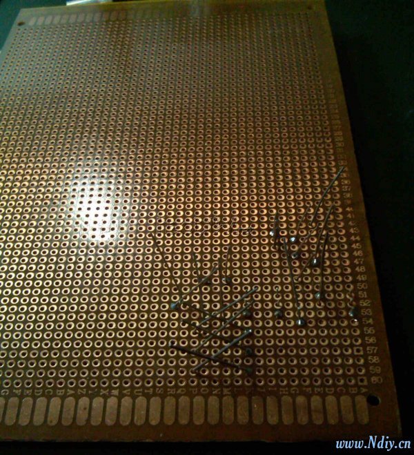 2.jpg 第一次洞洞板分立纯后级功放板